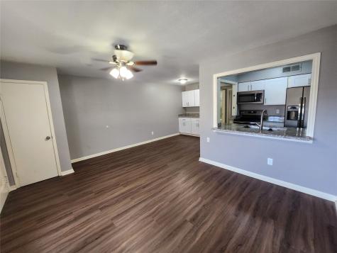 4500 Sherwood Lane 10 Houston TX 77092