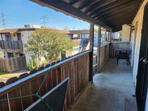 4500 Sherwood Lane 10 Houston TX 77092