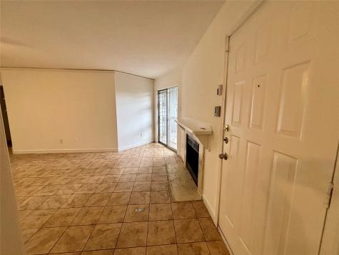 8287 Creekbend Drive 8287 Houston TX 77071