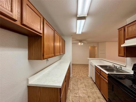 8287 Creekbend Drive 8287 Houston TX 77071