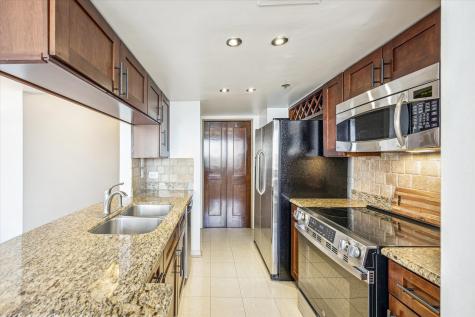3525 Sage Road 1010 Houston TX 77056