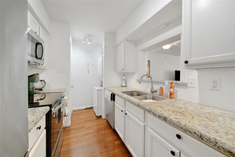 1601 S Shepherd Drive 170 Houston TX 77019