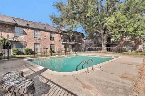 201 W Rosamond Street 41 Houston TX 77076