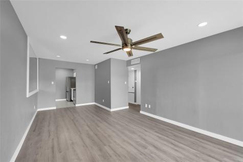 3919 Fairmont Parkway 236 Pasadena TX 77504