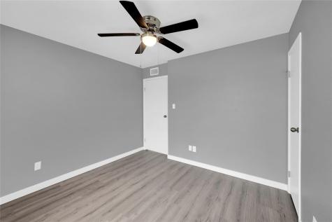 3919 Fairmont Parkway 236 Pasadena TX 77504