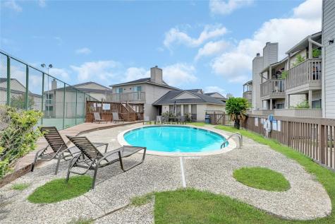 3919 Fairmont Parkway 236 Pasadena TX 77504