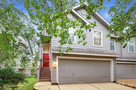 109 N Villa Oaks Drive Spring TX 77382