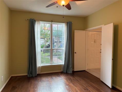 2121 El Paseo Street 2003 Houston TX 77054