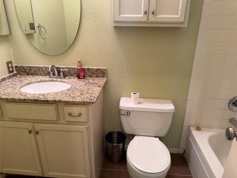 2121 El Paseo Street 2003 Houston TX 77054
