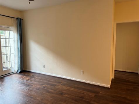 2121 El Paseo Street 2003 Houston TX 77054