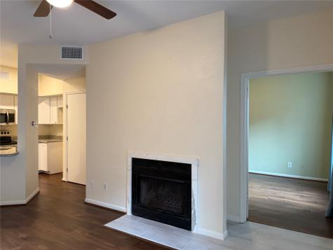 2121 El Paseo Street 2003 Houston TX 77054