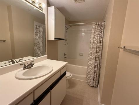 1330 Old Spanish Trail 3201 Houston TX 77054