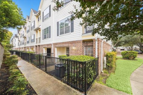 9200 Westheimer Road 907 Houston TX 77063