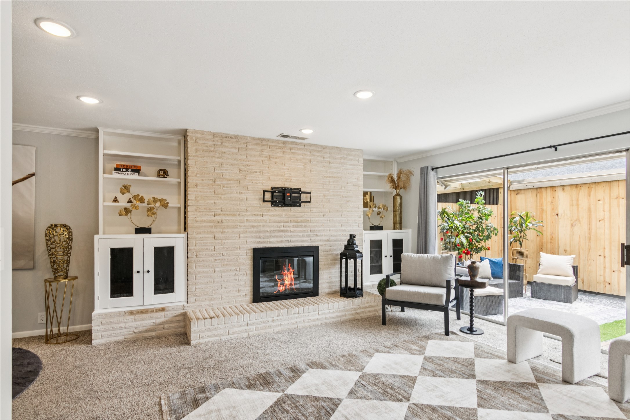 6429 Burgoyne Road 15 Houston TX 77057
