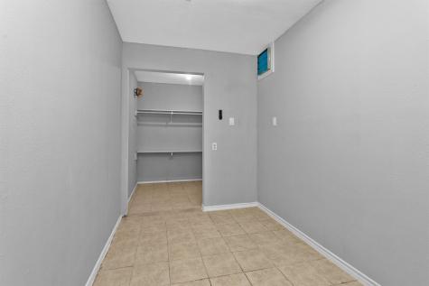 201 W Rosamond Street 61 Houston TX 77076