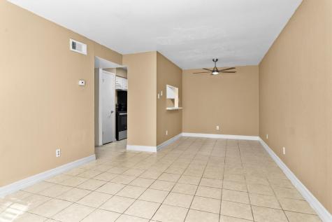 201 W Rosamond Street 61 Houston TX 77076