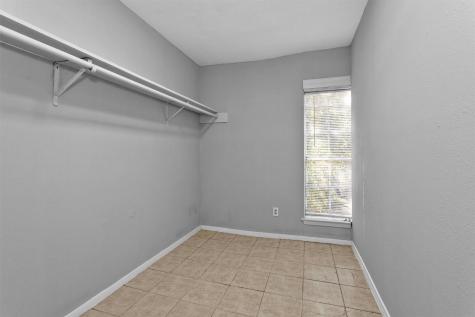 201 W Rosamond Street 61 Houston TX 77076