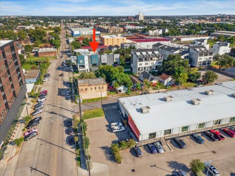 2414 Canal Street F Houston TX 77003
