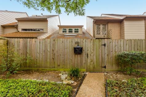 5831 Sampley Way Houston TX 77092