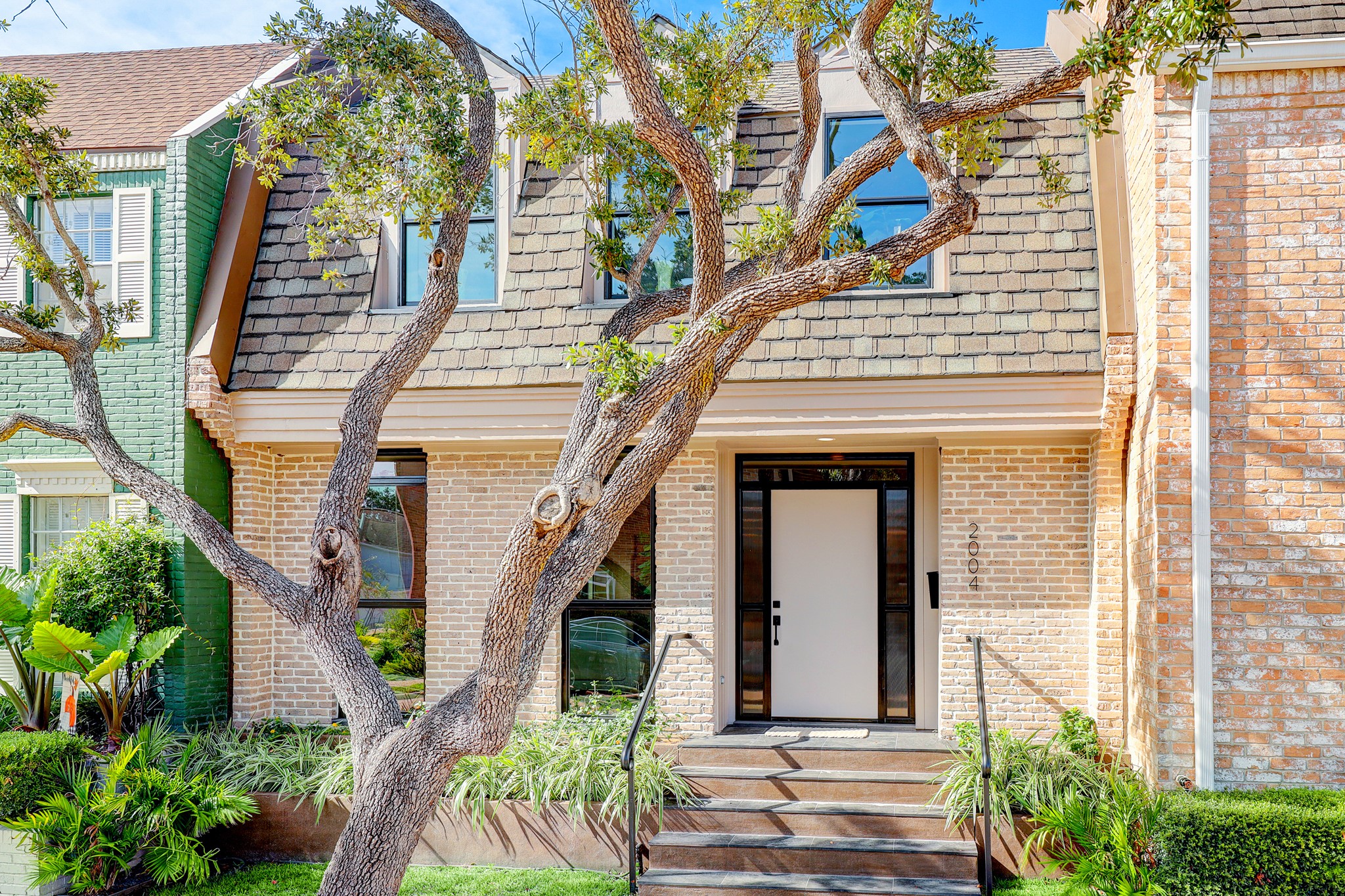 2004 Fulham Court Houston TX 77063