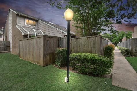 13958 Hollowgreen Drive 25 Houston TX 77082