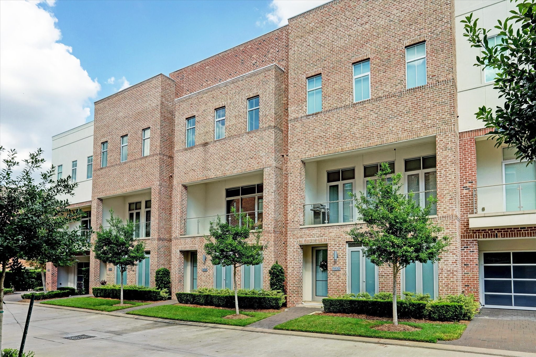 1434 Lake Pointe Parkway Sugar Land TX 77478