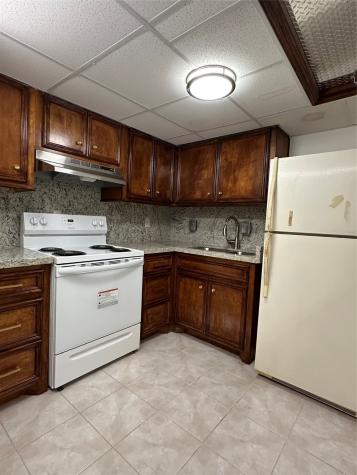 8250 Park Place Boulevard 303 Houston TX 77017