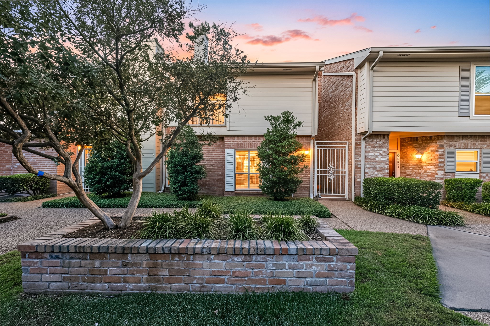 5933 Woodway Place Court Houston TX 77057