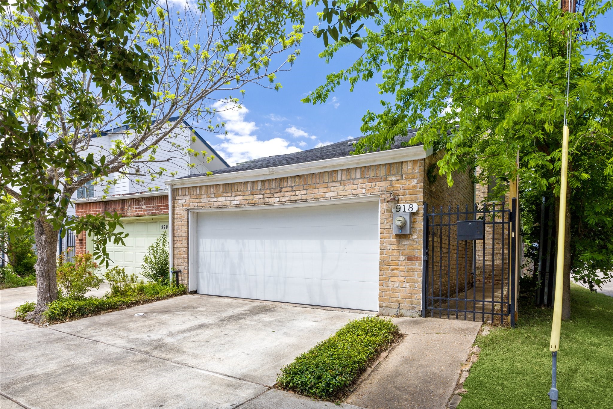 918 W Main Street Houston TX 77006