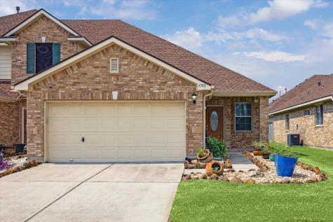 4702 Arbor Lane Pasadena TX 77505