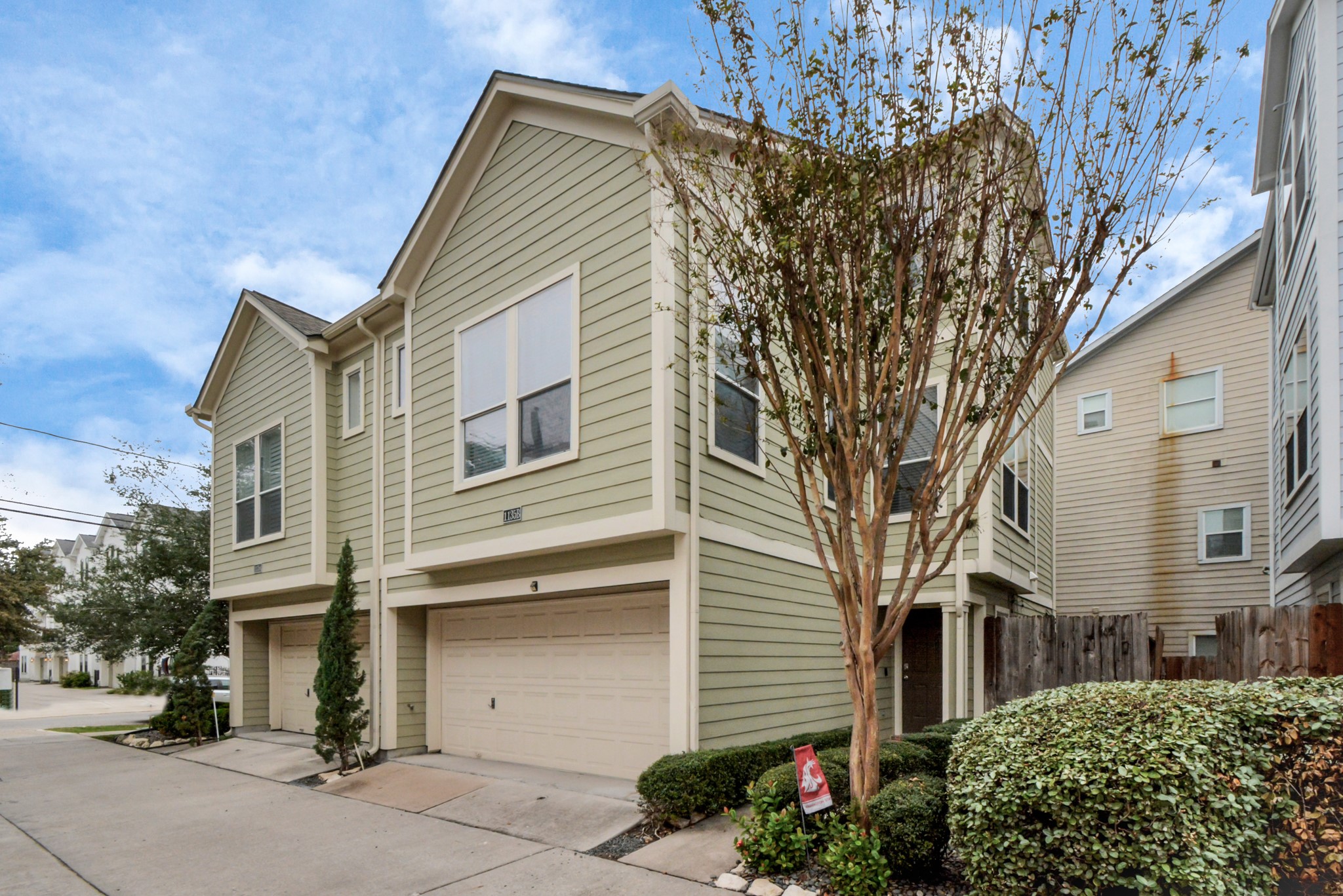 1135 W 24th Street B Houston TX 77008