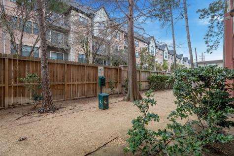 2400 Mccue Road 436 Houston TX 77056