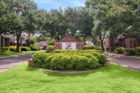 7447 Cambridge Street 15 Houston TX 77054