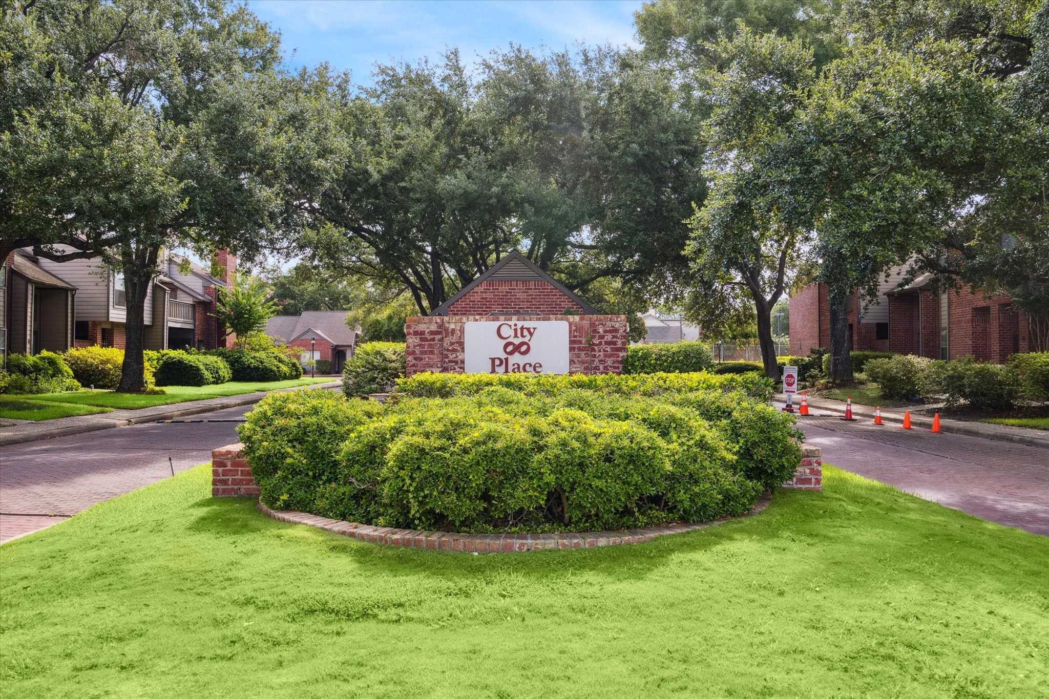 7447 Cambridge Street 15 Houston TX 77054