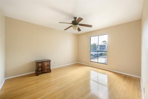 3055 Walnut Bend Lane 21 Houston TX 77042