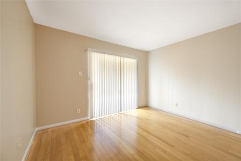 3055 Walnut Bend Lane 21 Houston TX 77042