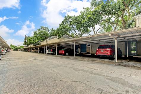 2600 Bellefontaine Street C22 Houston TX 77025