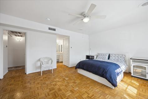 2600 Bellefontaine Street C22 Houston TX 77025