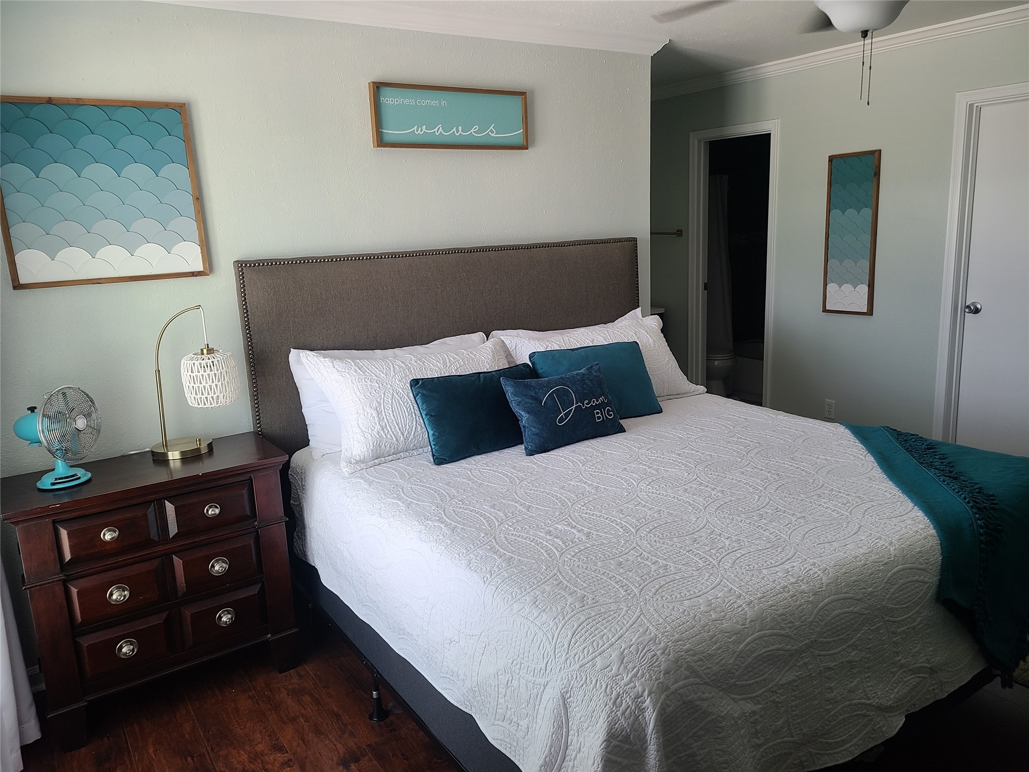 3506 Cove View Boulevard 1009 Galveston TX 77554