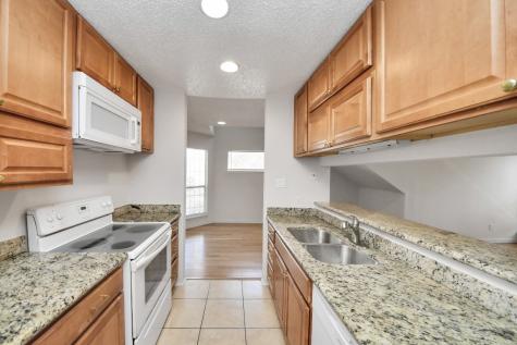 6601 Sands Point Drive 54 Houston TX 77074
