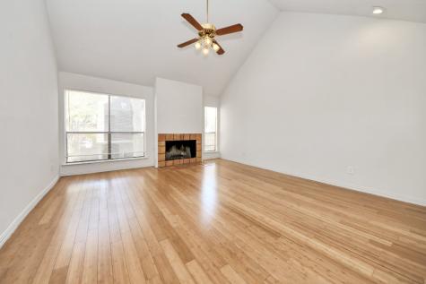 6601 Sands Point Drive 54 Houston TX 77074