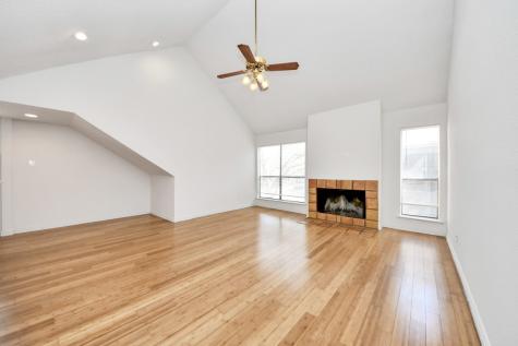 6601 Sands Point Drive 54 Houston TX 77074
