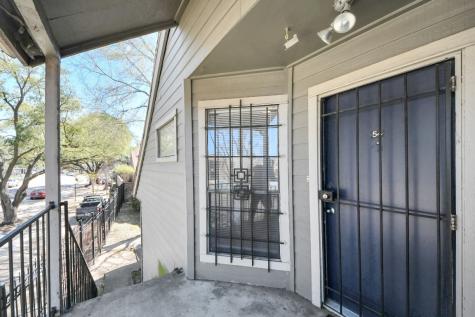 6601 Sands Point Drive 54 Houston TX 77074
