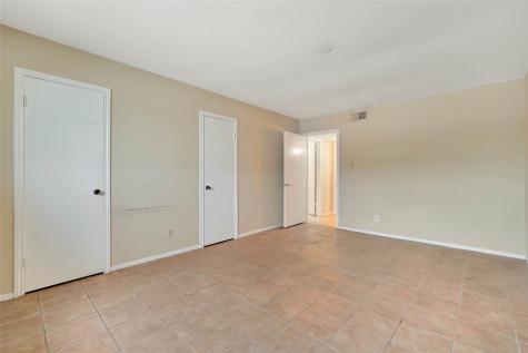 11550 Chimney Rock Road 324 Houston TX 77035
