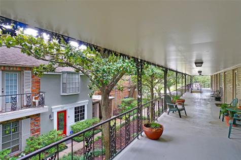 11550 Chimney Rock Road 324 Houston TX 77035