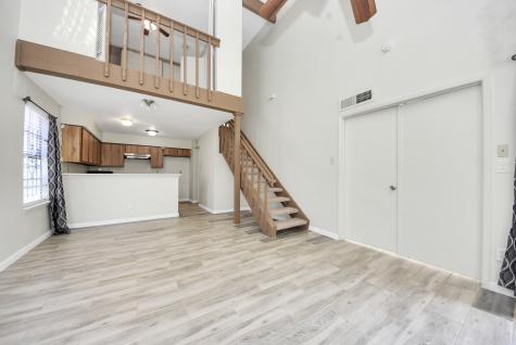 12232 Coppertree Lane 122 Houston TX 77035