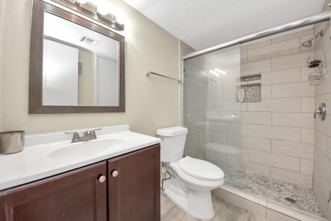 12232 Coppertree Lane 122 Houston TX 77035