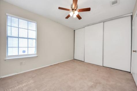 12232 Coppertree Lane 122 Houston TX 77035