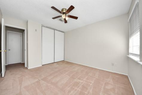 12232 Coppertree Lane 122 Houston TX 77035