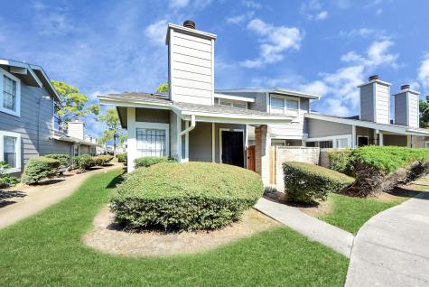 12232 Coppertree Lane 122 Houston TX 77035